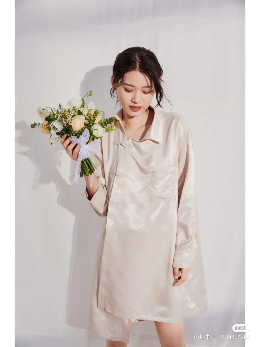 金色新中式衬衫裙