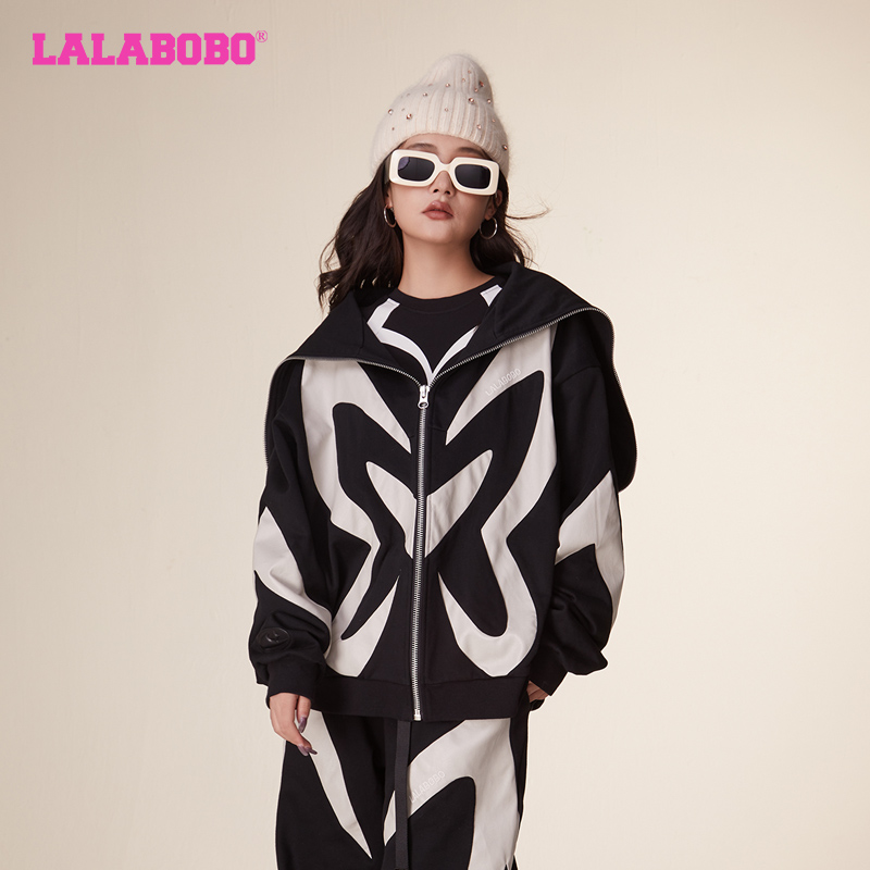 武汉LALABOBO2023设计师BOBO系列潮酷女孩短外套LBCD-WSTS39