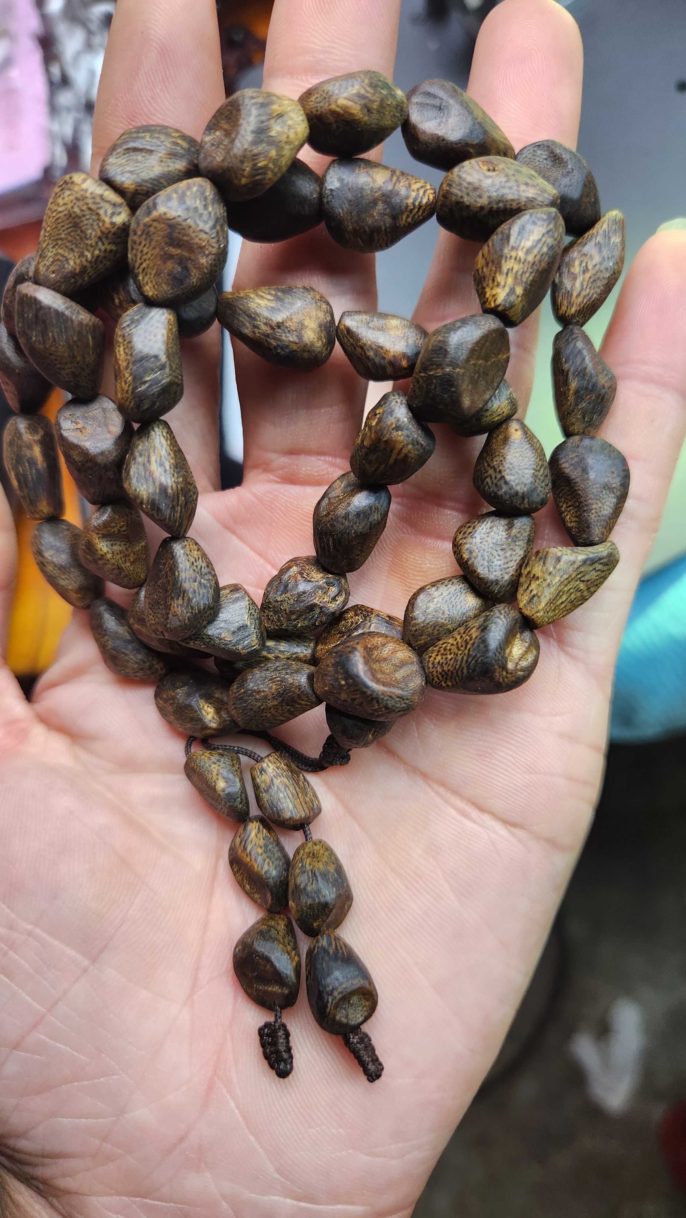 沉香手串沉水树丁30多圈发一
