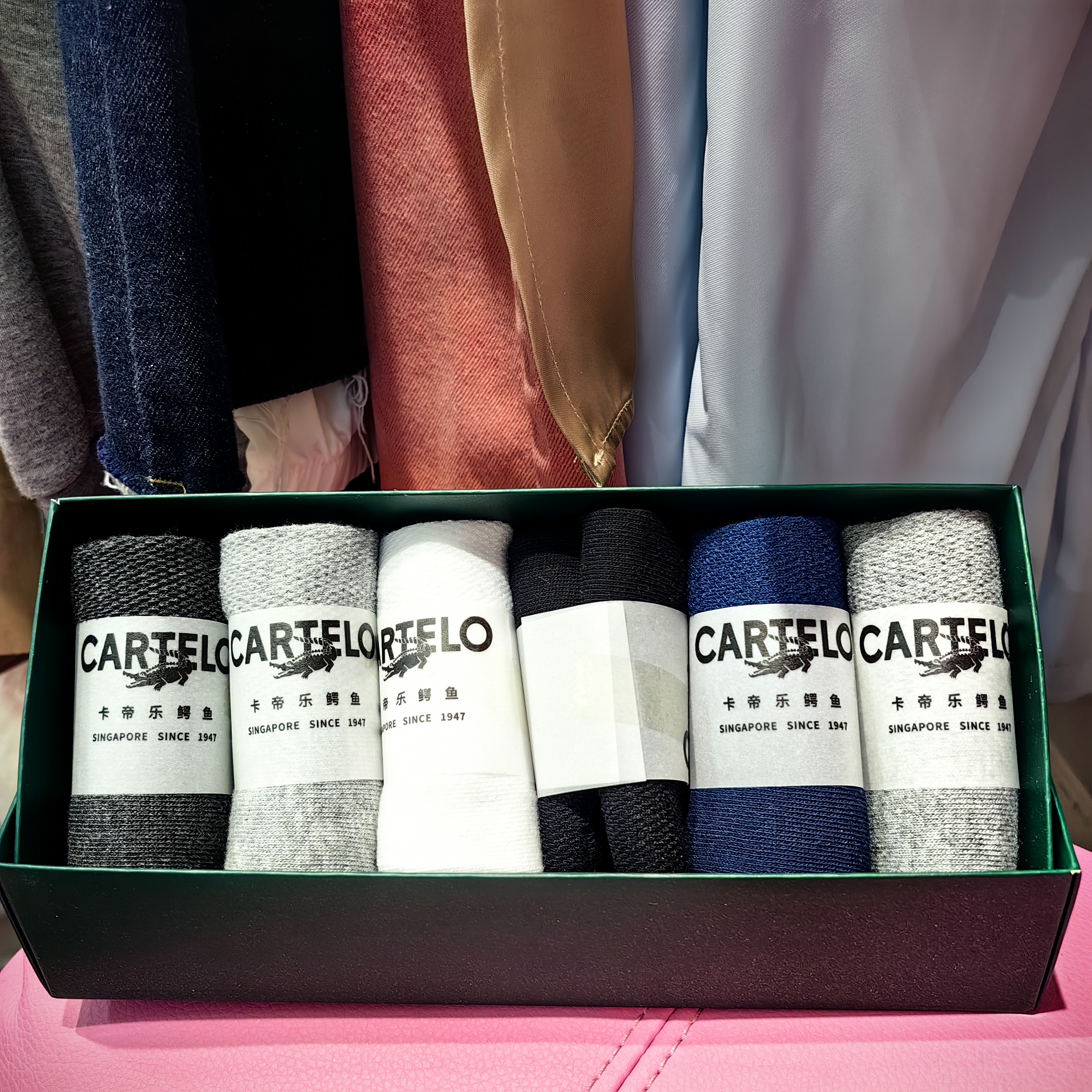 袜子中性透气舒适