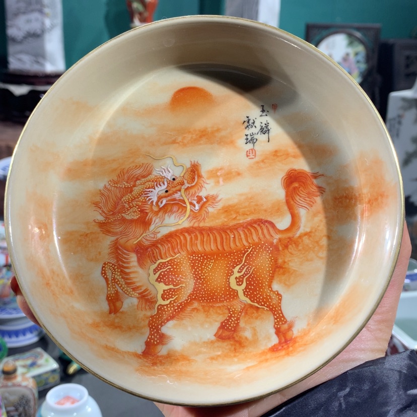 【闪购商品】陶瓷摆件子**远