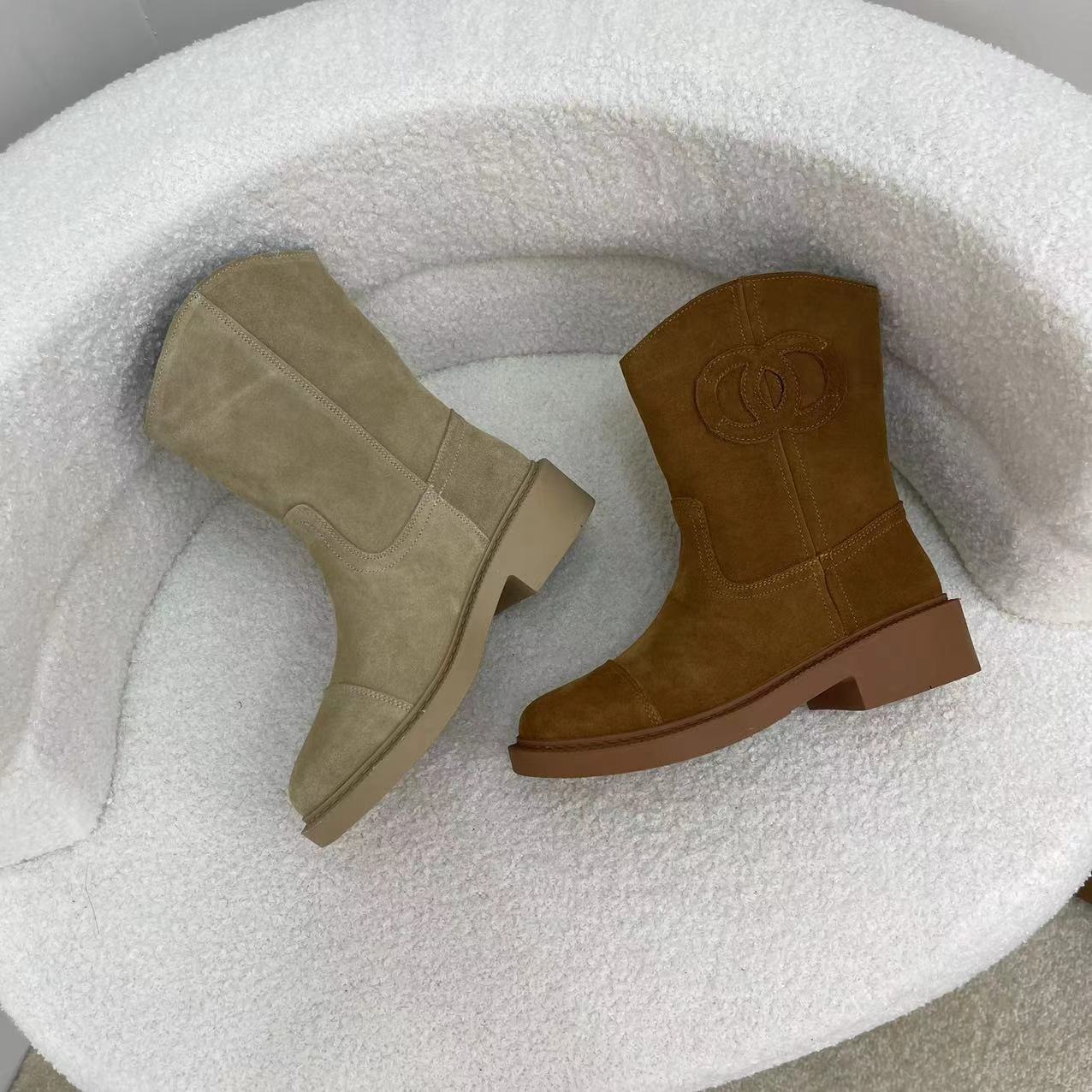 2024新款时尚短靴休闲百搭软底韩版防滑韩版倒靴瘦瘦靴