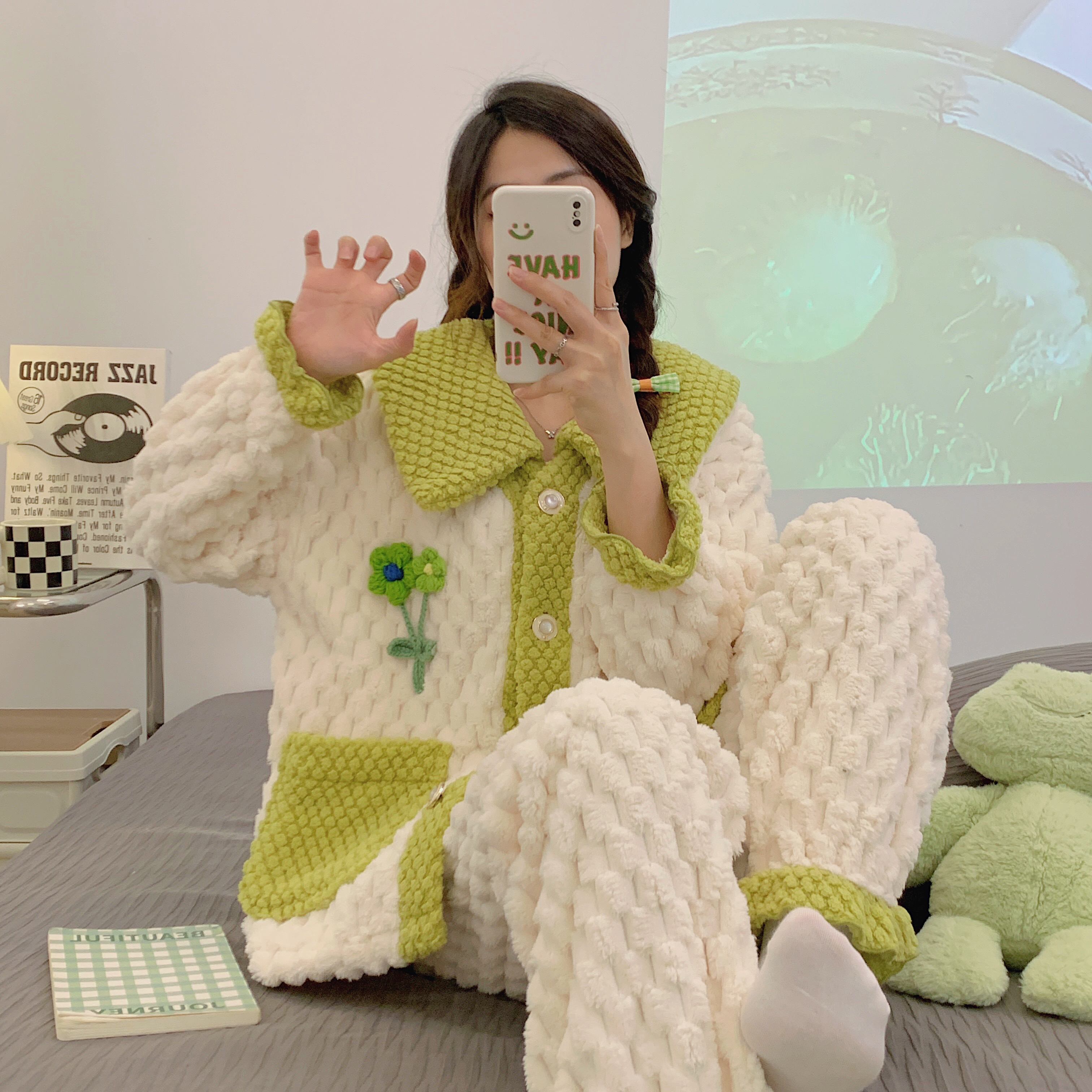 【蓄热型】睡衣女澳岛绒长袖套装珊瑚绒保暖家居服套装8808-1