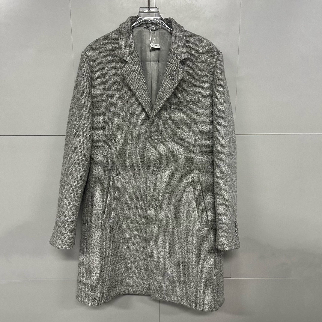 全新未使用  迪奥 金属CD别针单排扣中长款大衣 54码 D13503