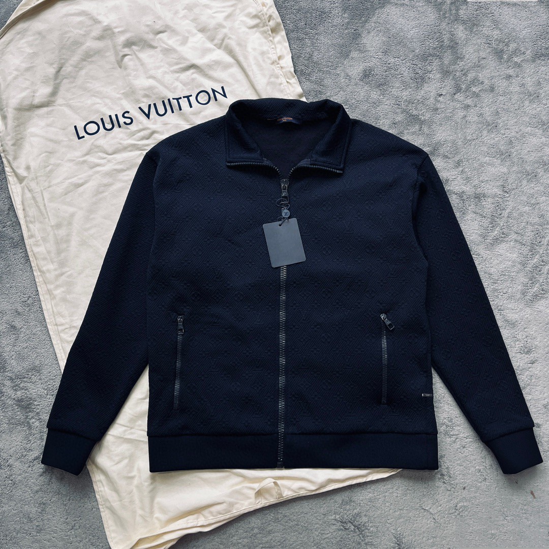 95新 LouisVuitton/路易威登 藏青色满印浮雕外套 L码 D17887