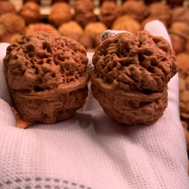 文玩核桃吊坠26哦哦哦