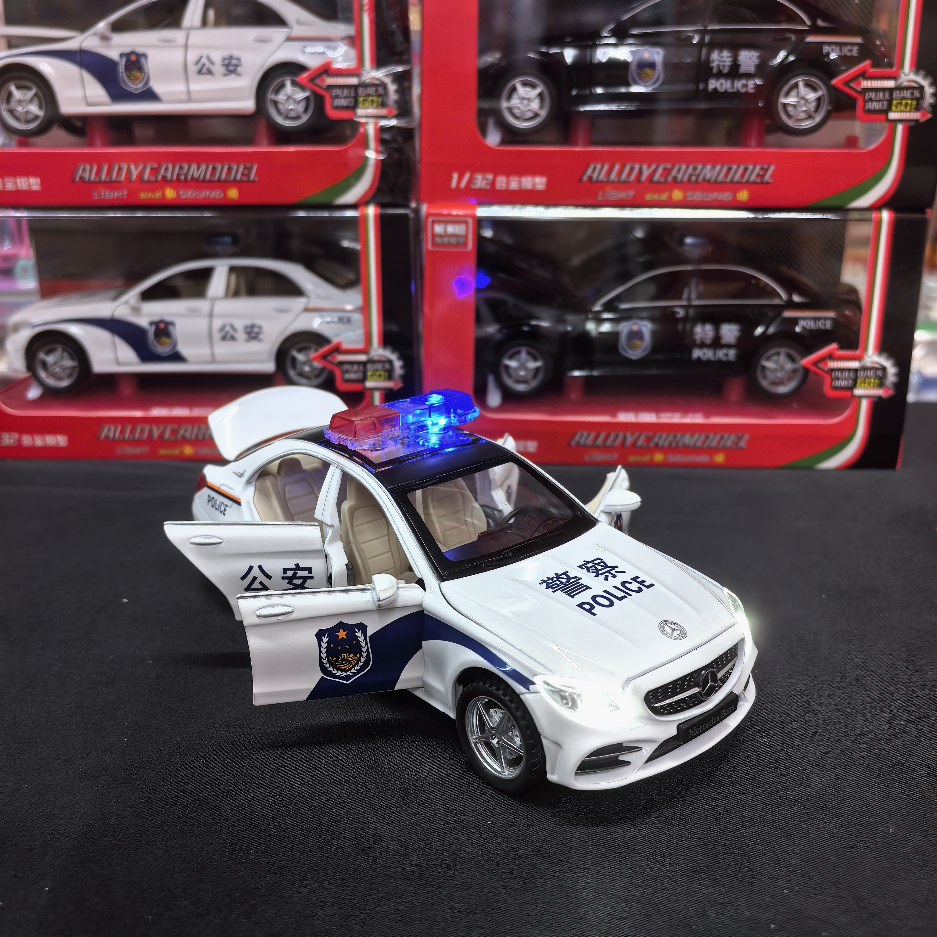 1:32合金金奔驰警车灯光音效六开门回力前进精致合金警车模型玩具