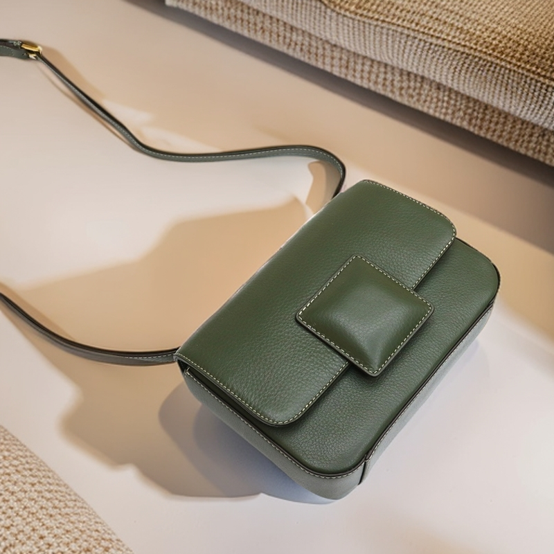 限量福利设计师头层牛皮单肩斜跨女士经典包24C0316