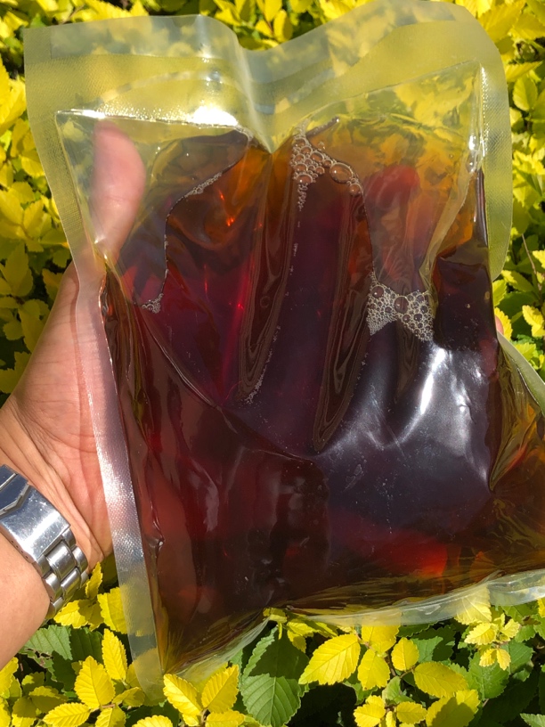 高浓度榄仁叶浓缩液，添加斗鱼所需维生素，稳定水质