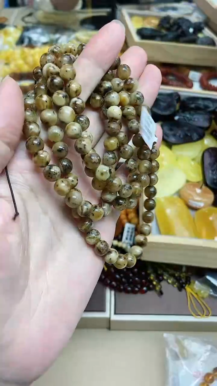 【闪购商品】琥珀裸石未镶嵌494