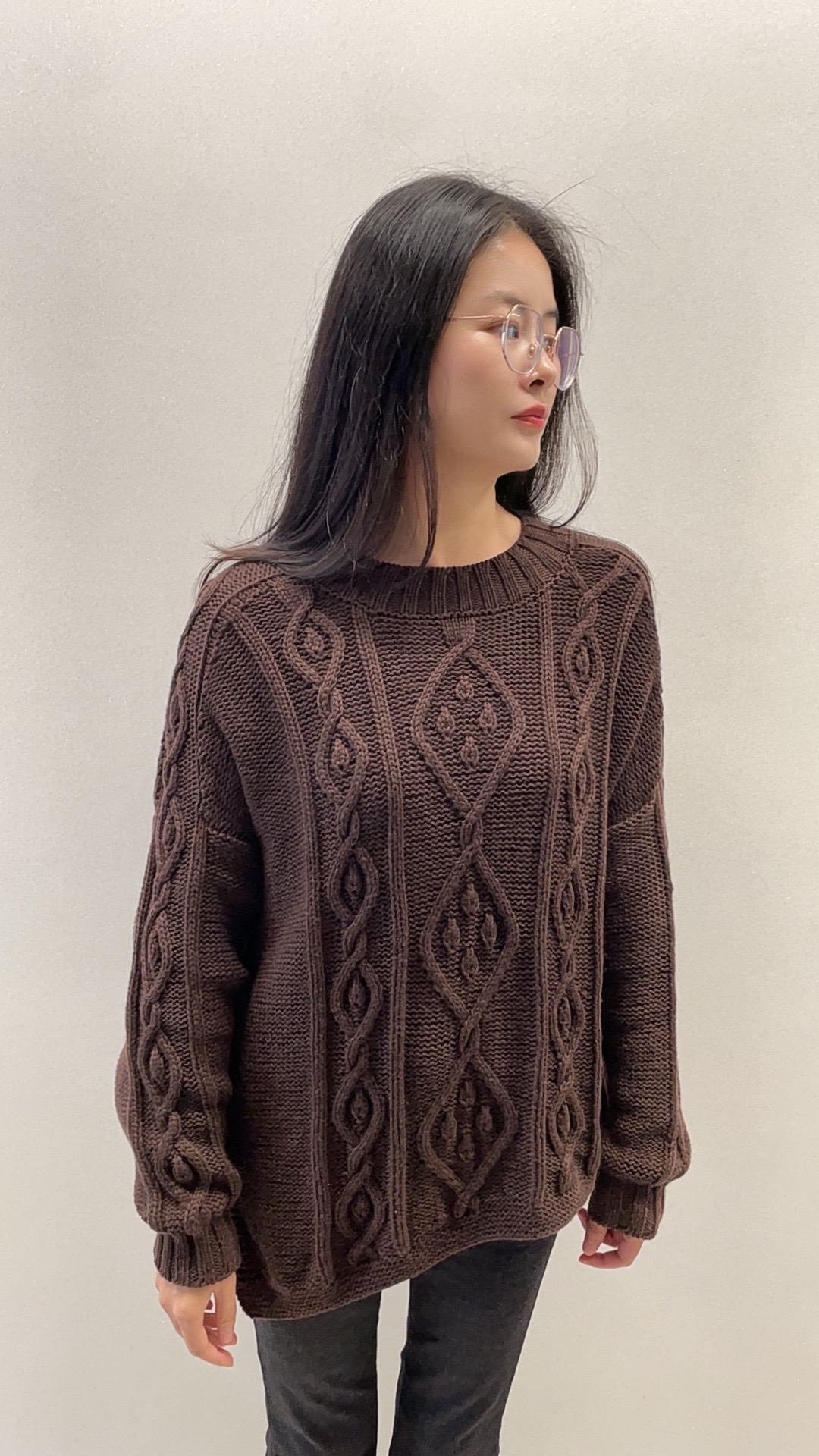 191款左右长短不规则同款毛线（1两50克价格）12两起拍