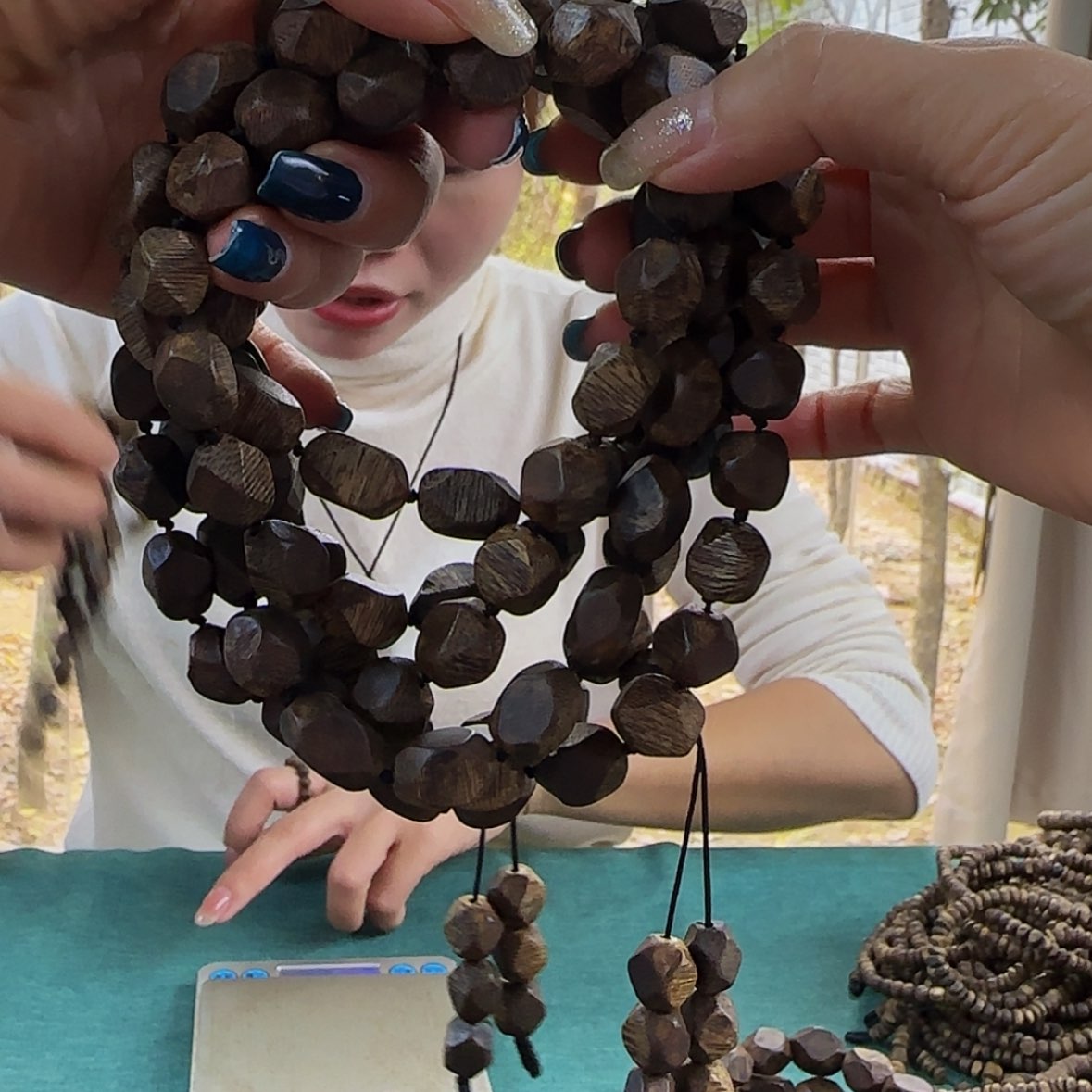 【闪购商品】沉香手串静***姐多样性发货1条陆河999*40