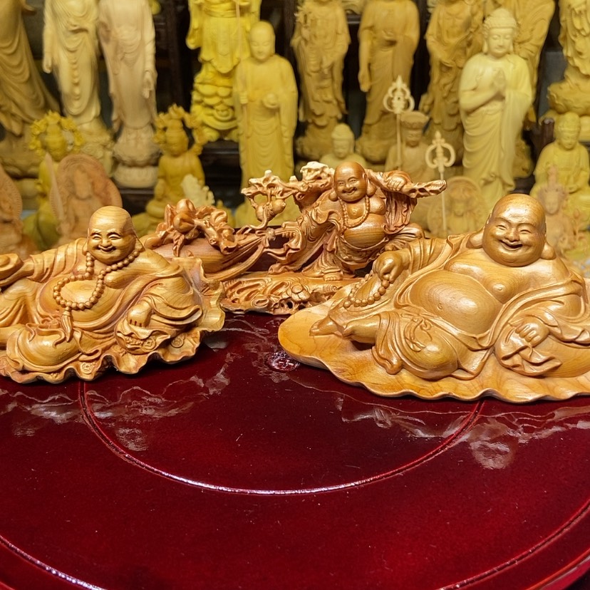 【闪购商品】黄杨木中****叔2拖袋+1荷叶＋1总共4尊