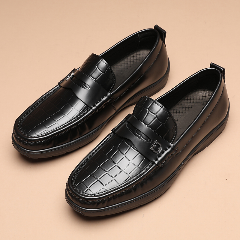 豆豆鞋男新款真皮透气商务休闲皮鞋百搭软底压花厚底一脚蹬乐福鞋