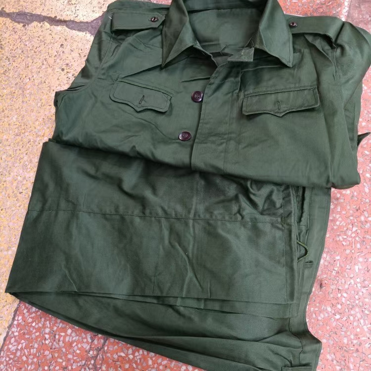 老式绿色涤卡套装耐磨抗造男罩衣带抽绳工作服套装