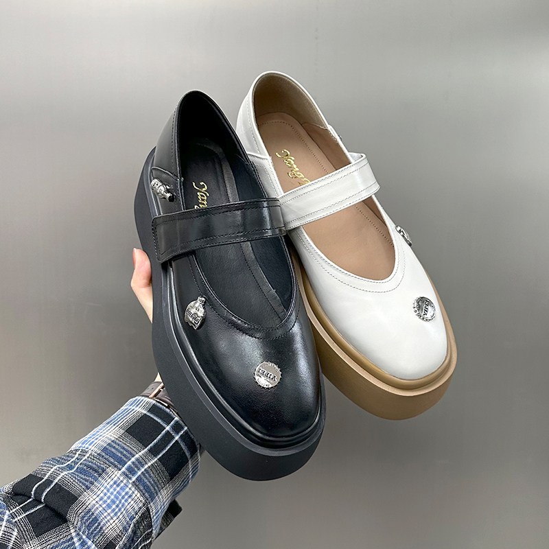 【左右华菲】5.5cm欧货厚底小皮鞋2025春季新款英伦百搭松糕玛丽珍