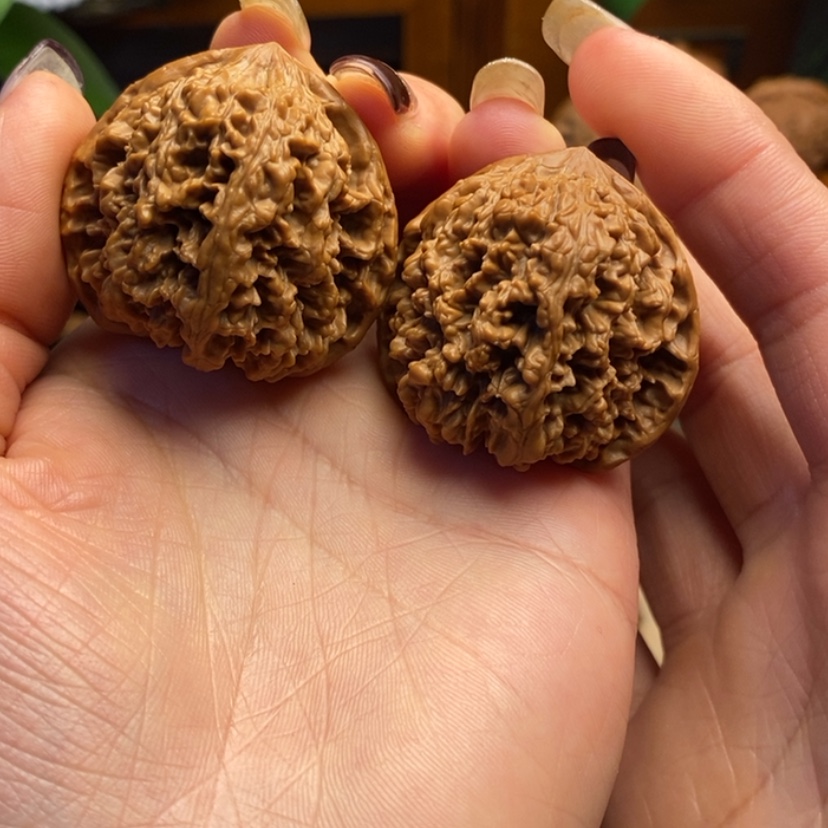 【闪购商品】文玩核桃把件太****…星星带图好评