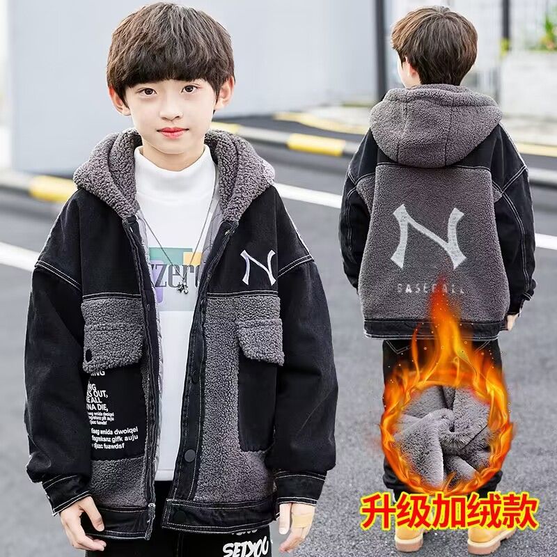 男童秋冬款外套2023新款加绒上衣中大童冬款派克服休闲秋款风衣潮
