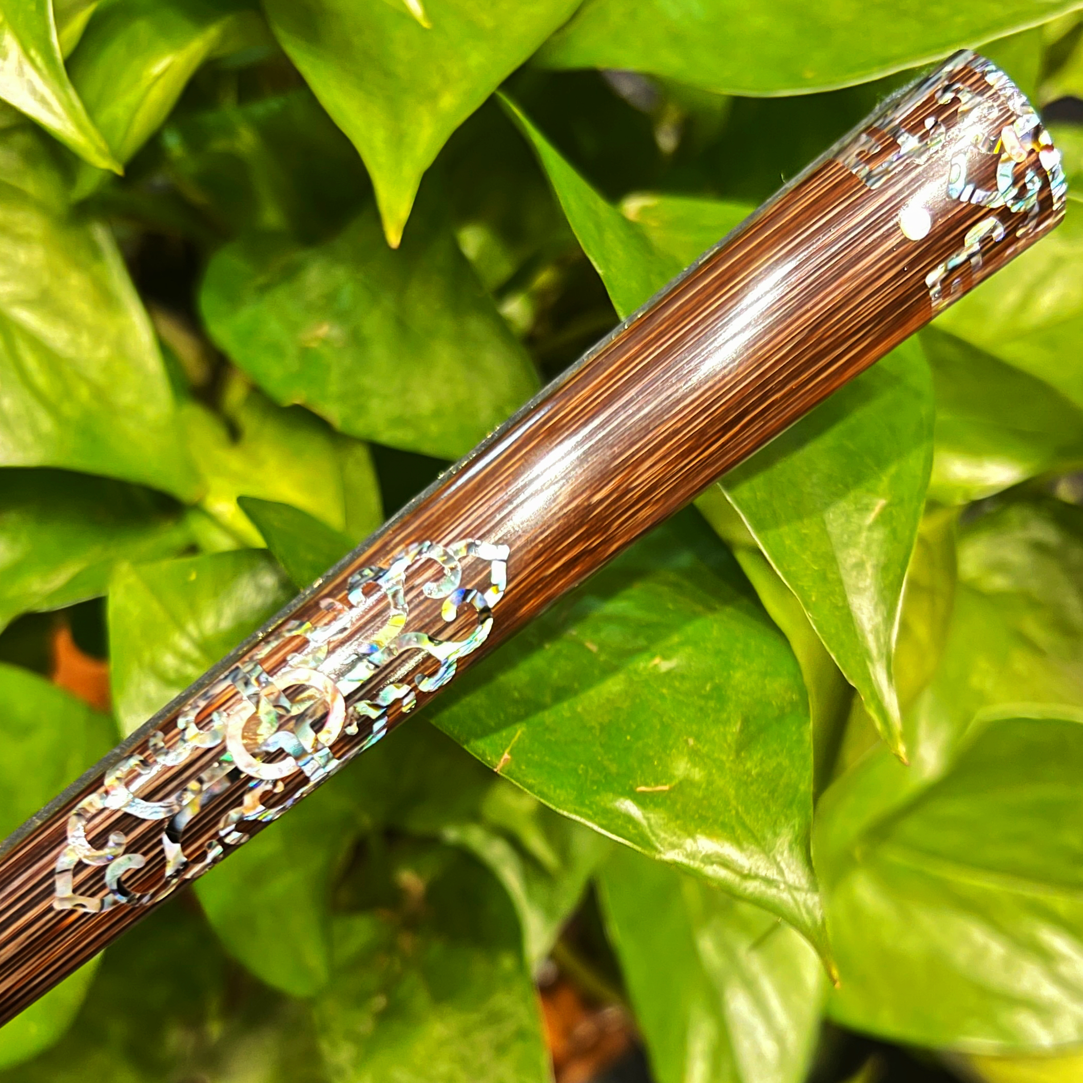 杨德峰手制 卷草纹 棕竹嵌螺 文玩苏扇 默认不粘扇面