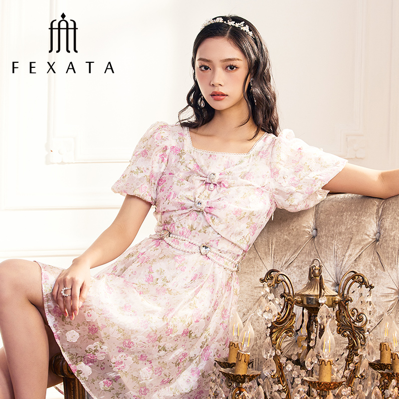 FEXATA斐格思聚酯纤维连衣裙气质修身夏复古方领蝴蝶结印花裙