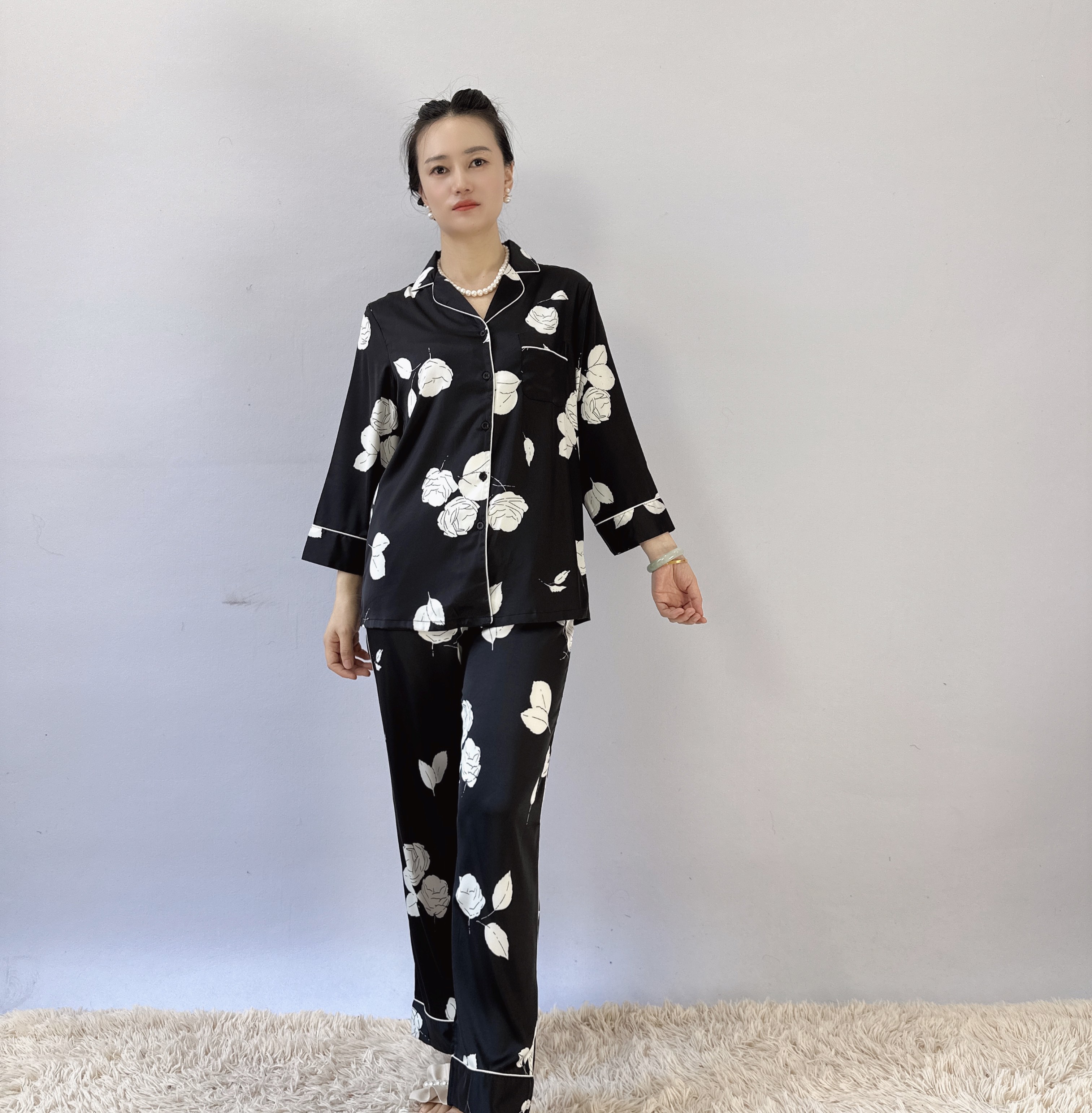 女士冰雪丝面料休闲洋气时尚大气西服领高级感睡衣家居服套装