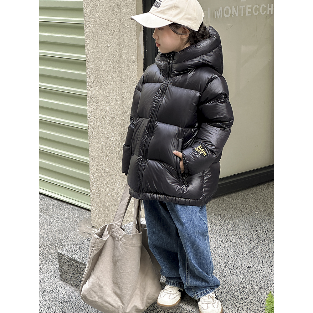 巴拉巴拉童年巴拉巴拉童年新款儿童黑色加厚羽绒服90白鸭绒男女中