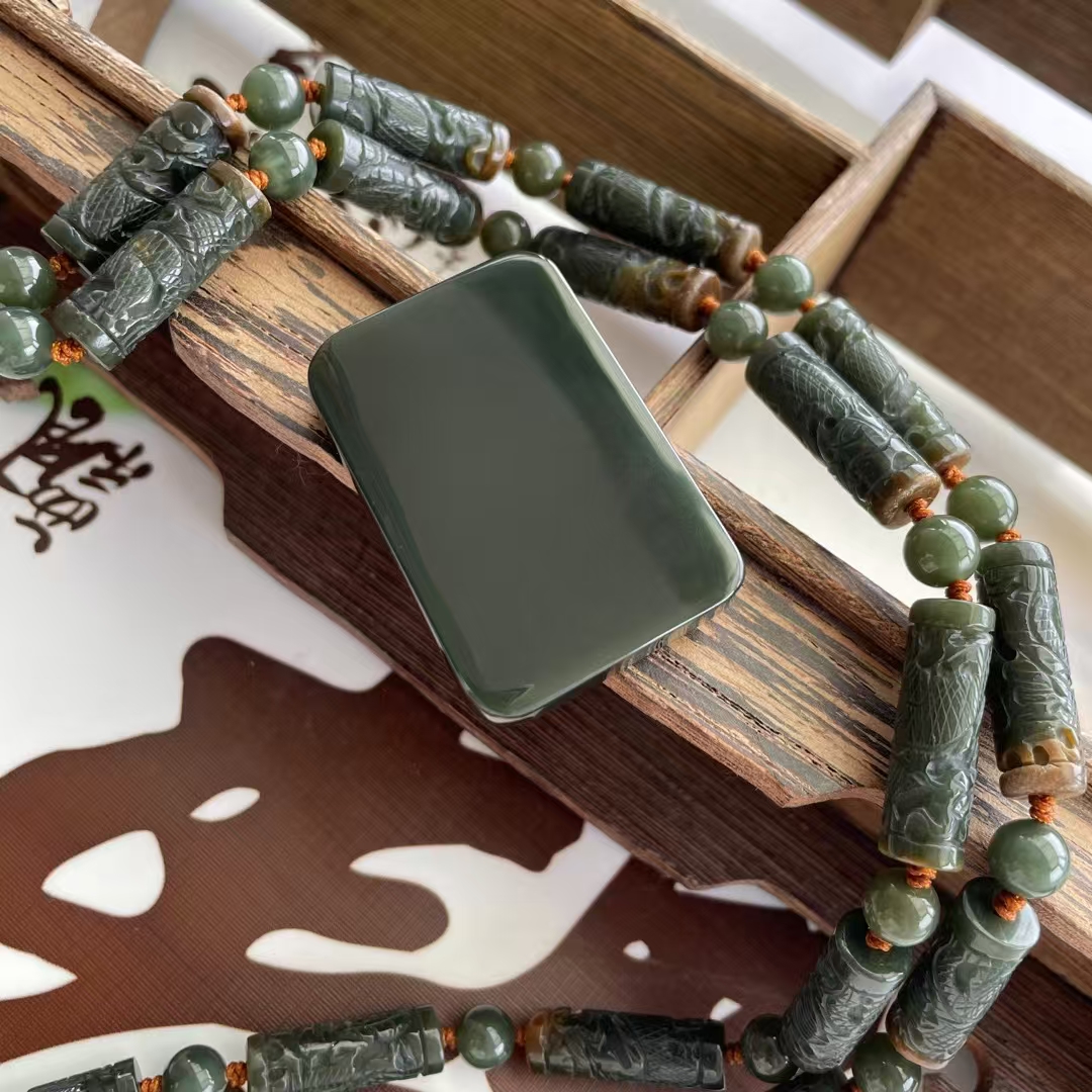 和田玉墨玉平安牌挂件吊坠项链天然玉石手工雕刻平安无事
