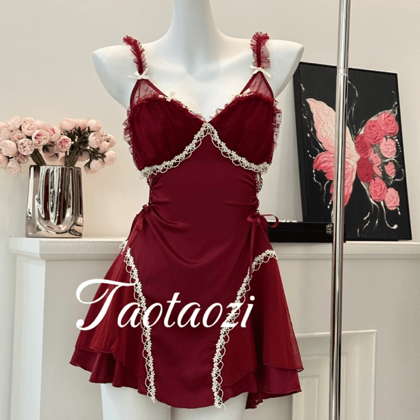 桃桃子午夜之爱法式蕾丝睡裙纯欲成人小熊豆沙约会战袍情趣性感