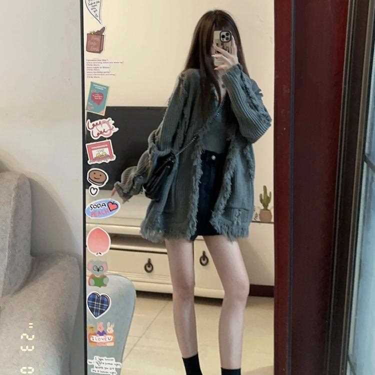 设计感流苏针织衫毛衣外套开衫女秋季新款慵懒风宽松气质长袖上衣