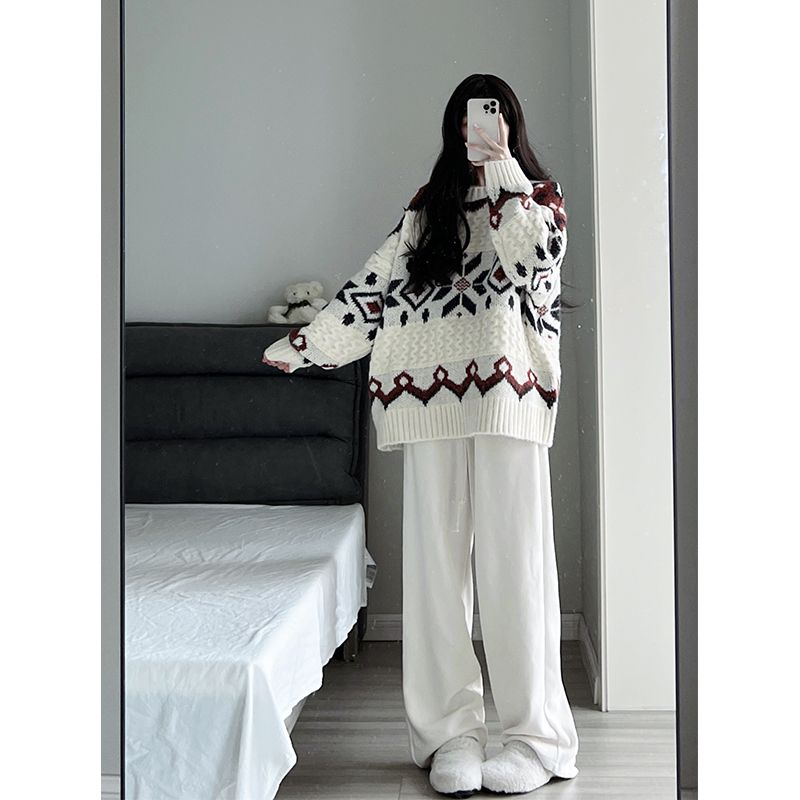 温柔风奶呼呼长袖毛衣女冬季2023新款设计感外穿宽松软糯针织上衣