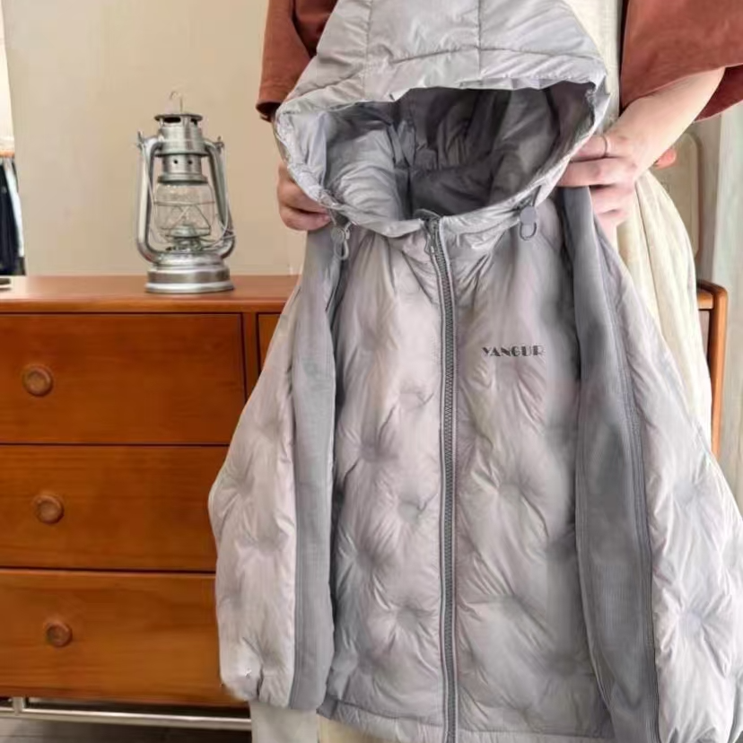 8172韩版2024冬季儿童时尚灰色/黑色/米色/粉色连帽轻薄羽绒服