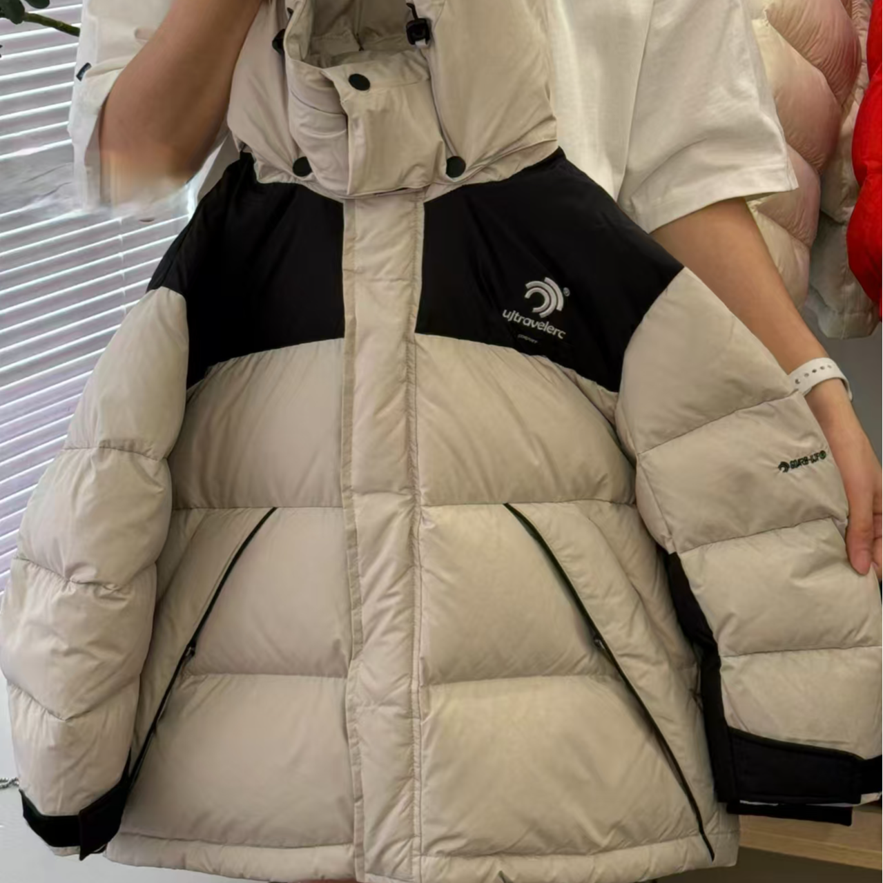 8196韩版冬季儿童时尚潮流百搭休闲米灰色连帽可拆卸羽绒服