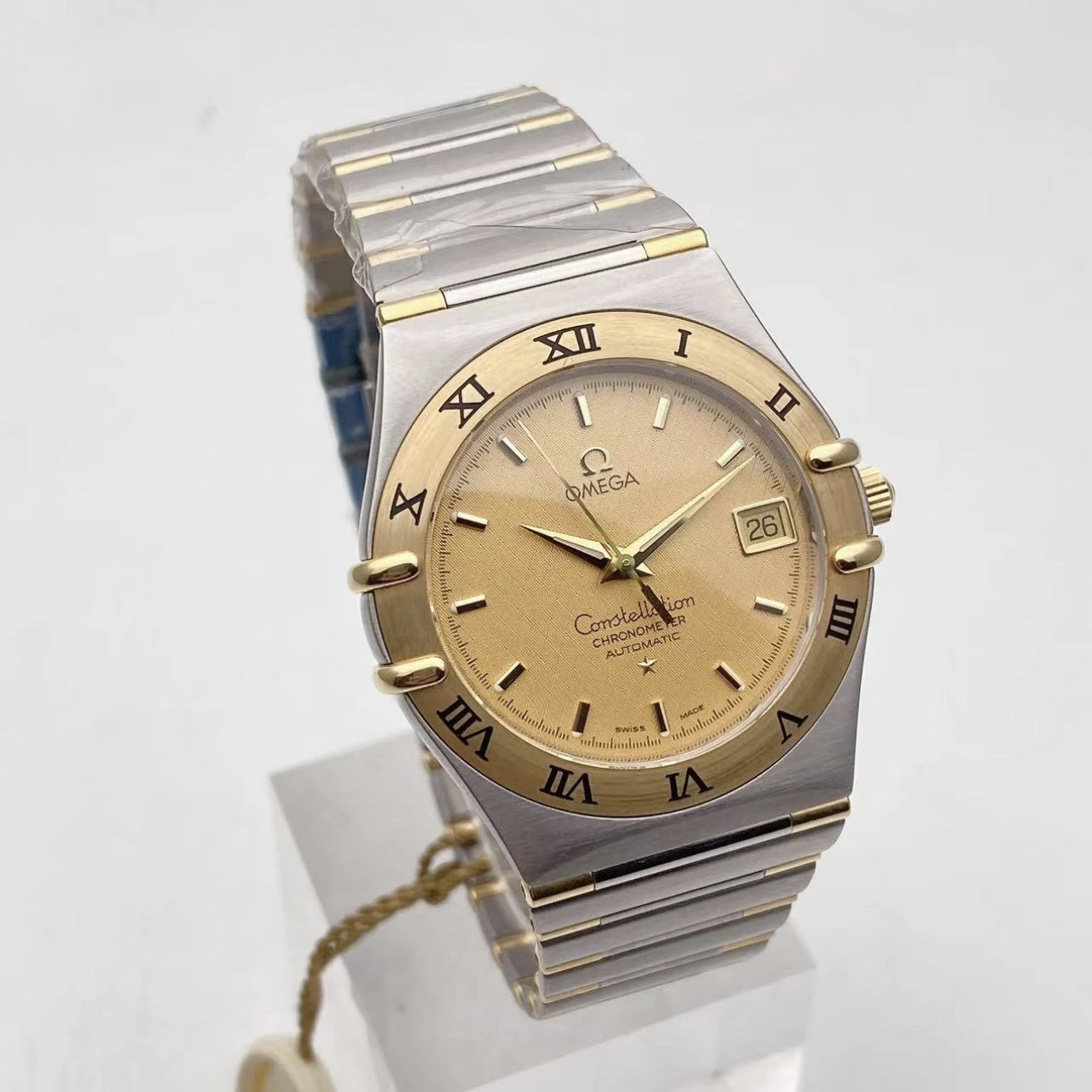 99新 Omega/欧米茄 星座系列/35.5表径/黄盘/间金/机械/男士腕表