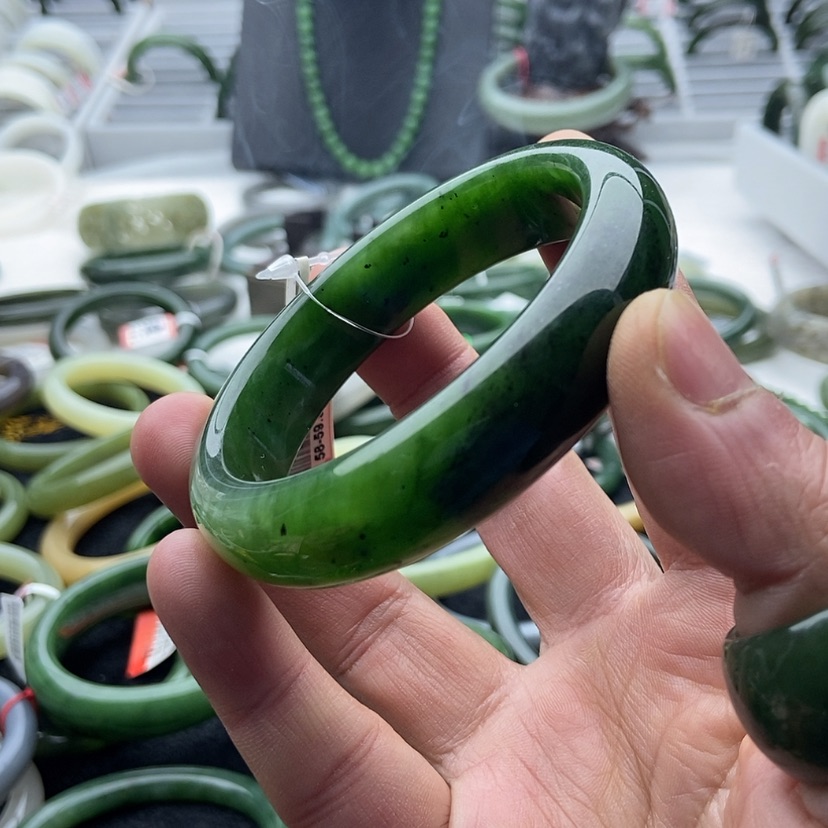 【闪购商品】和田玉（碧玉）33号有结构苹果绿轮胎镯58.5mm未镶嵌