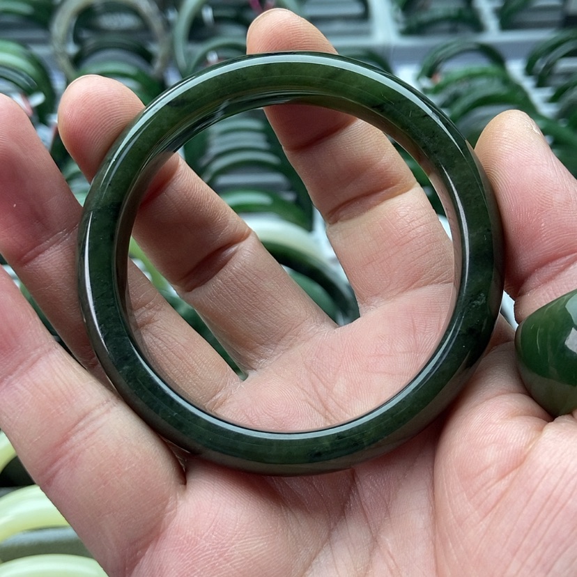【闪购商品】和田玉（碧玉）36福利款手镯58mm未镶嵌
