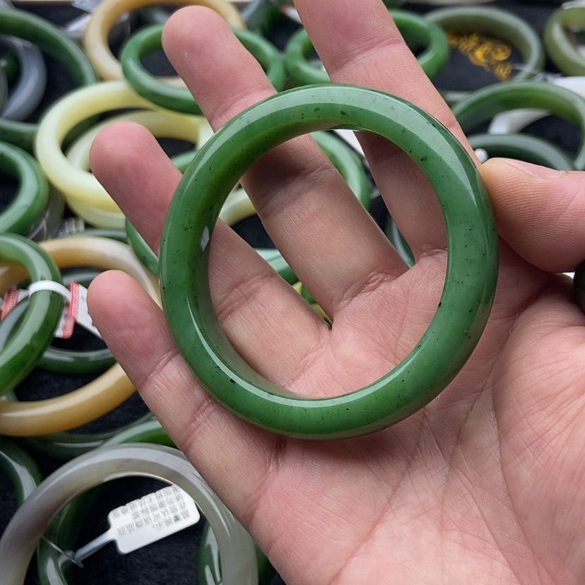 【闪购商品】和田玉（碧玉）04号俄料苹果绿手镯56mm未镶嵌