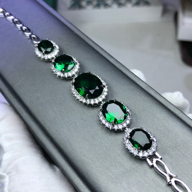 51124祖母绿手链银色托开口可调节百搭时尚轻奢简约经典精 美精选