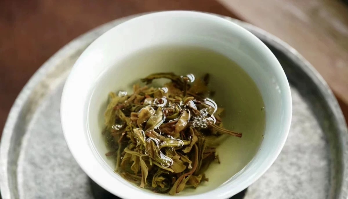 【花椒树古树龙珠】2024年春40颗320克普洱茶 生茶