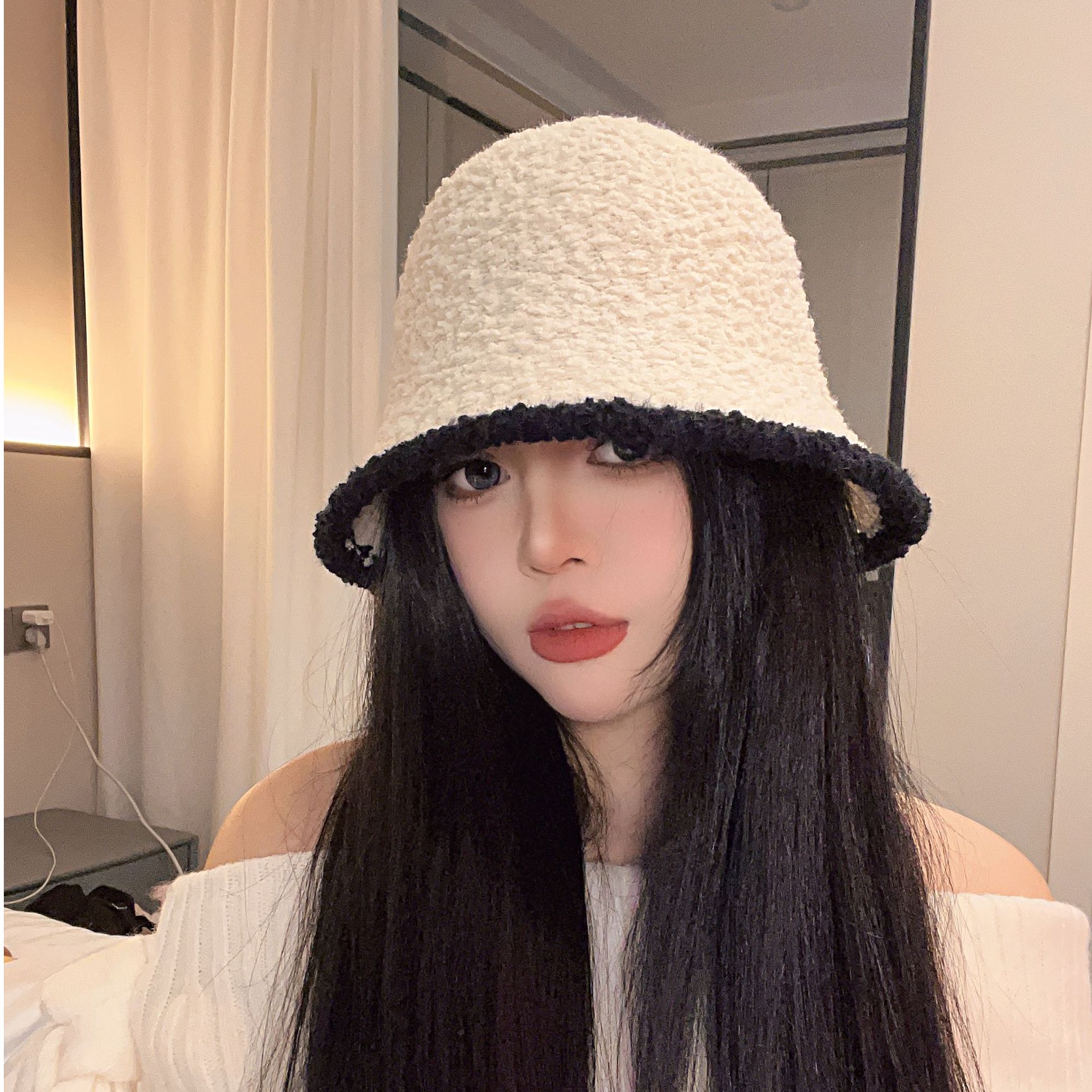 羊羔卷拼色盆帽女生气质素雅高级感台灯帽软糯保暖显脸小渔夫帽男