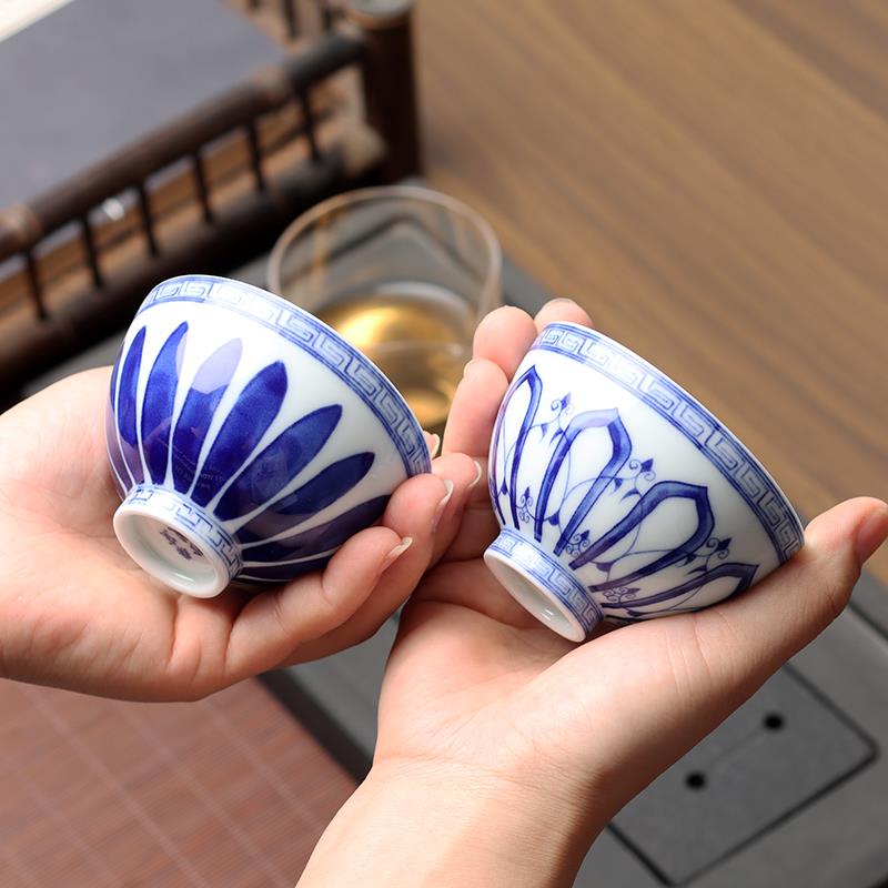 青花陶瓷鸡心杯茶杯盏釉下彩高档中式个人专用功夫茶品茗杯主人杯