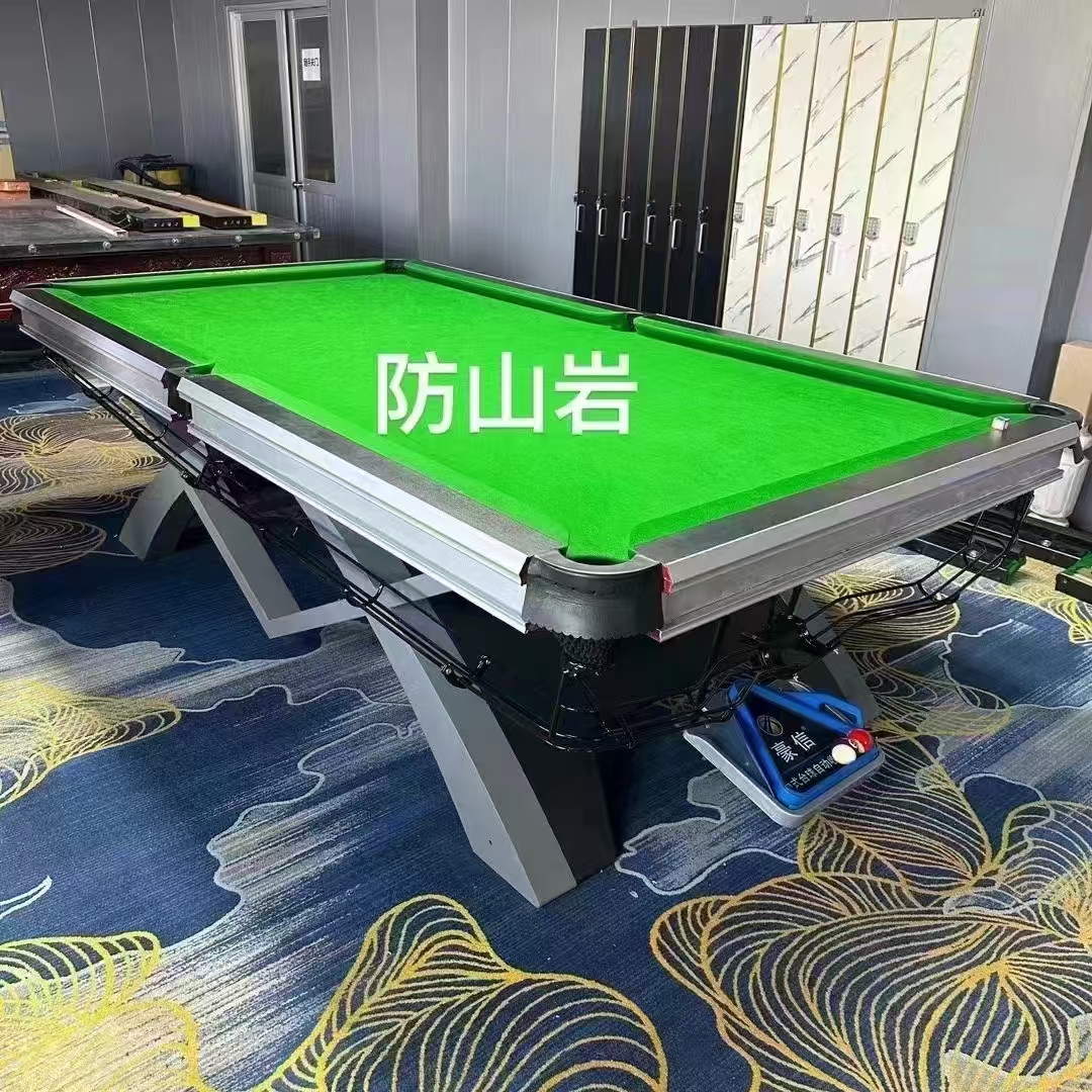 专业生产台球桌，各种款式，木库，铁库都可做，来图也可订做