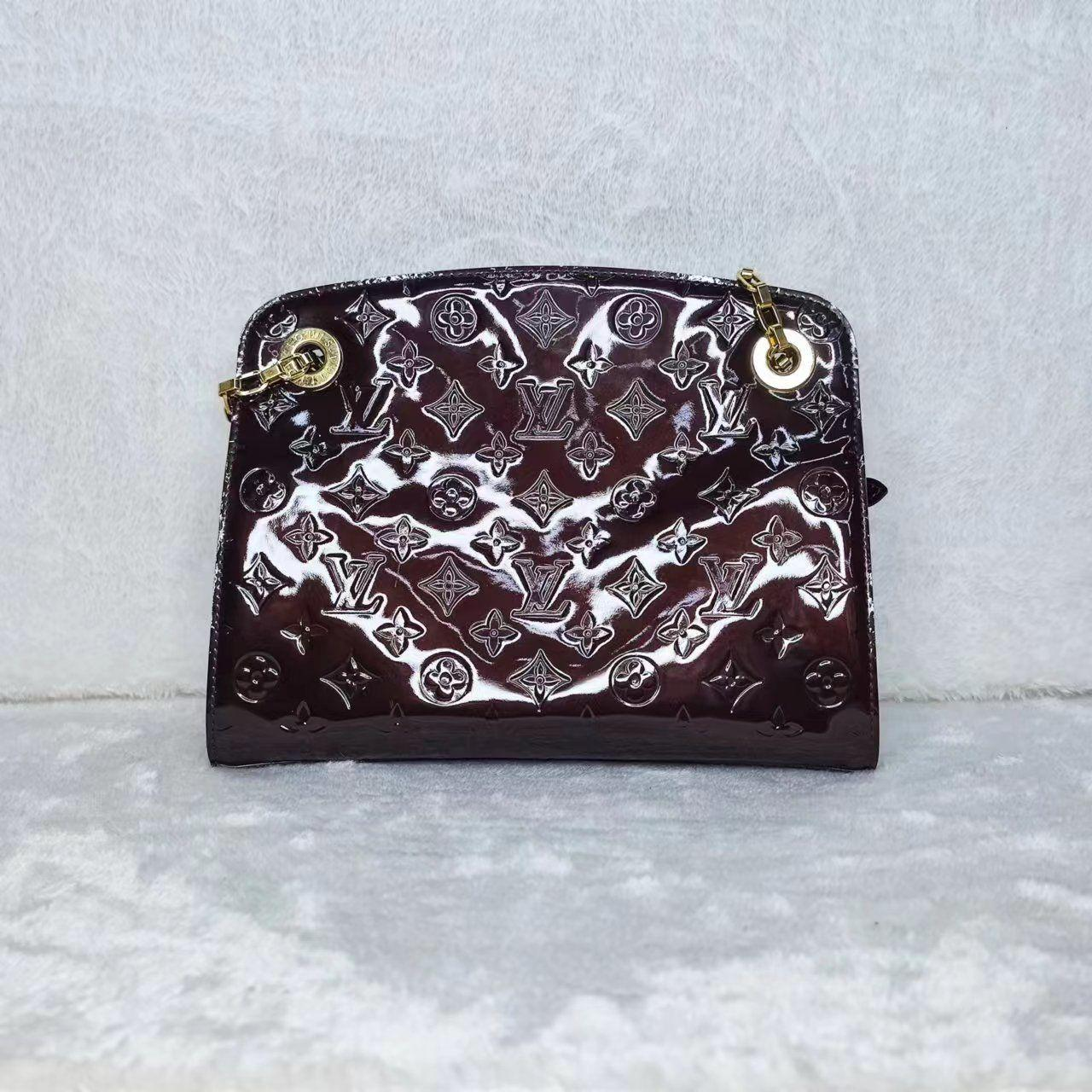 95新 LouisVuitton/路易威登 单肩包 CF118