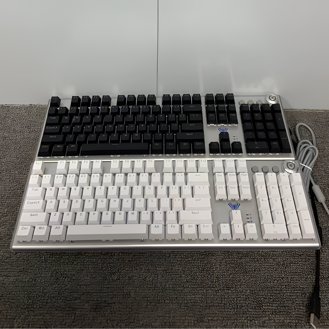 狼蛛（AULA）F3020 有线机械键盘可换轴 氛围灯 冰蓝橙光【库存样品】