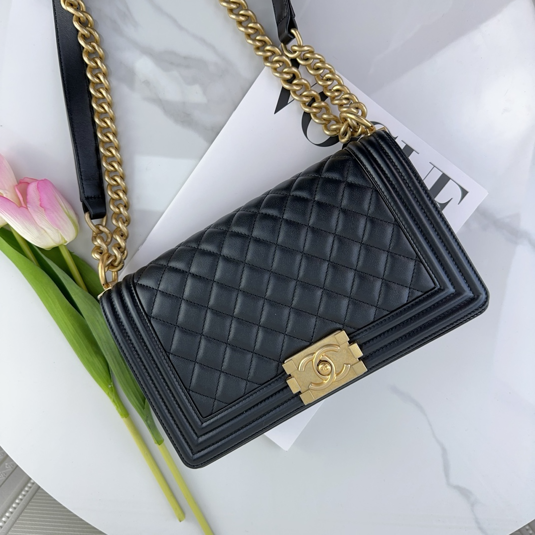 全新未使用 Chanel/香奈儿 女士时尚经典黑金中号leboy单肩二奢包