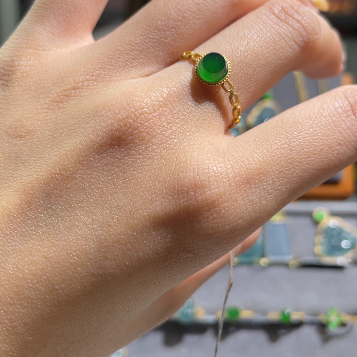 【闪购商品】翡翠戒指18K金镶嵌@*夭