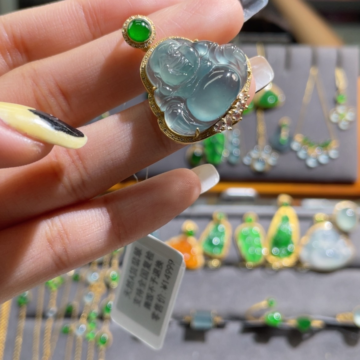 【闪购商品】翡翠颈饰18K金镶嵌