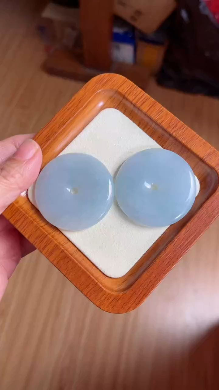 【闪购商品】翡翠吊坠(不含链)未镶嵌孤品