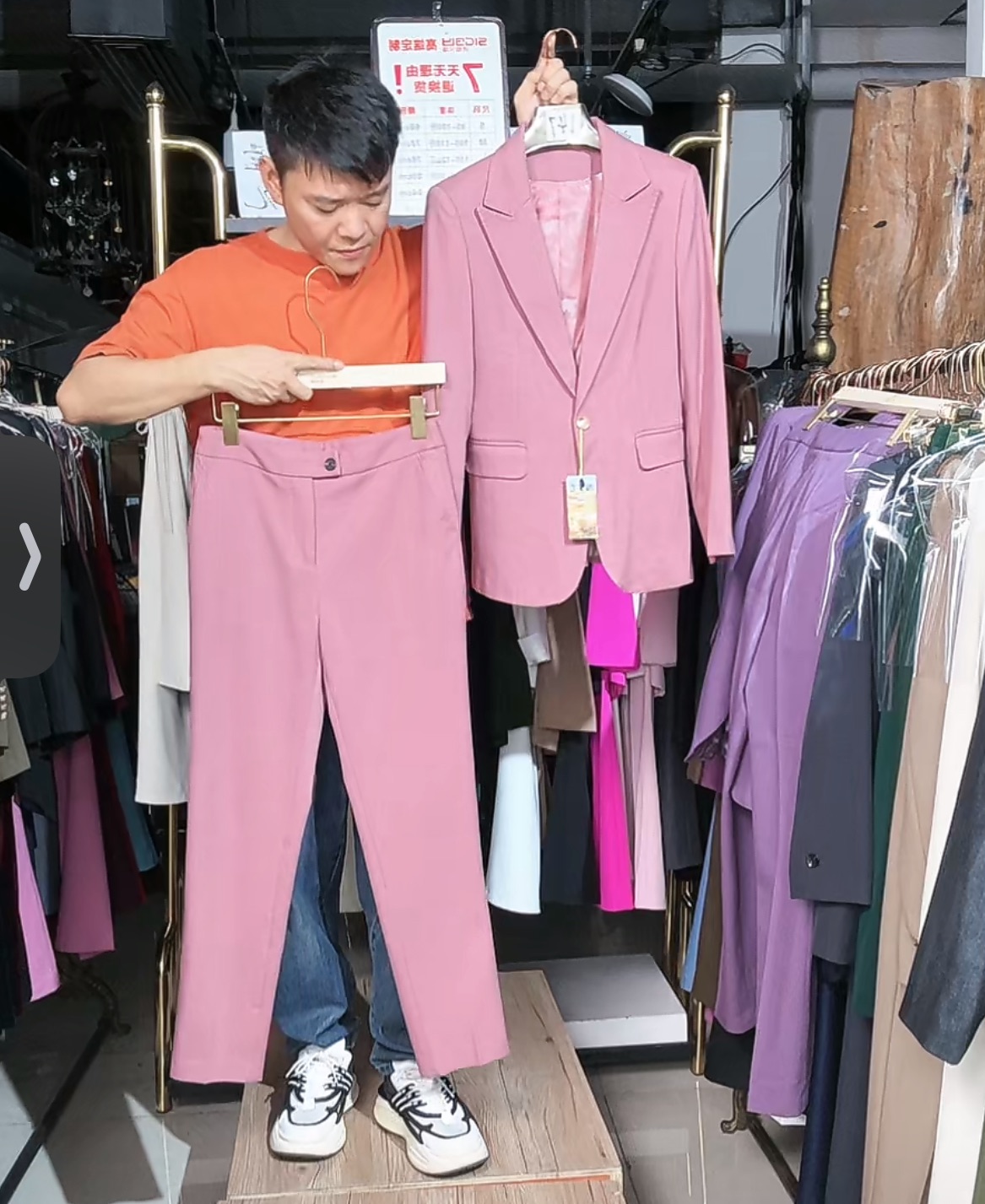 147深圳高品重工 收腰气质时尚连衣裙