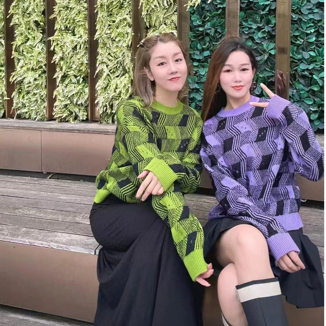 阿5399754秋冬新款百搭时尚长袖宽松提花镂空圆领针织毛衣