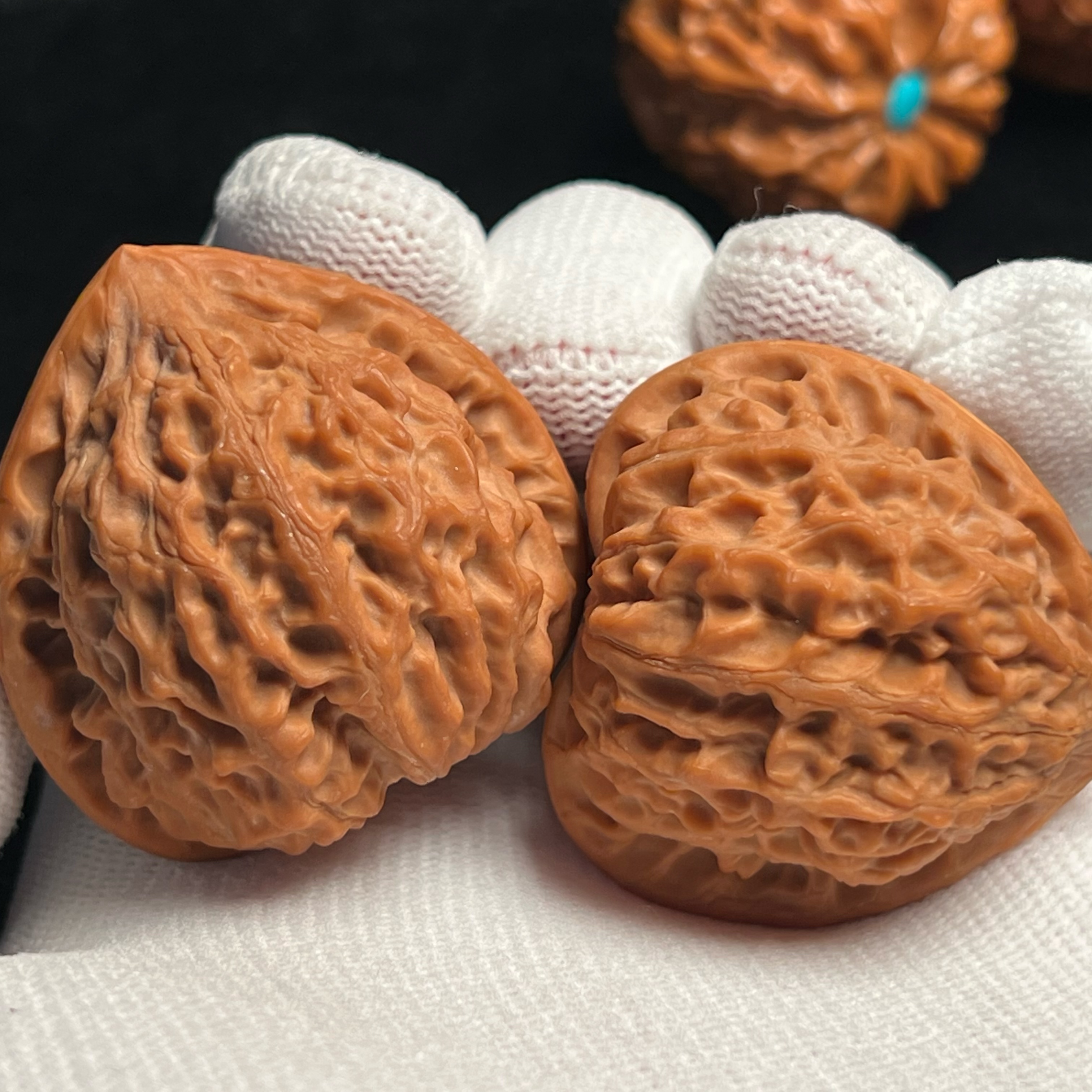 爆款怀柔金牛文玩核桃